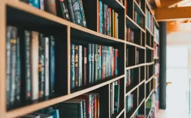 Ekipa Retro wraca do Retroteki - książki i wiosna na dobry start tygodnia